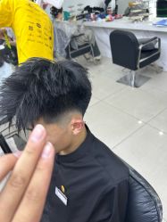 -米可造型烫染