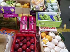 -上海龙吴水胜海发市场