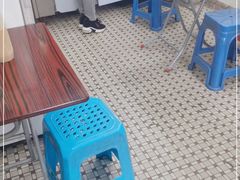-伦记软滑肠粉