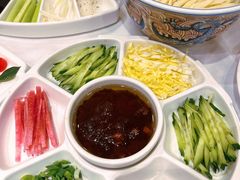 -万荣烤鸭店·北京菜(农光里店)