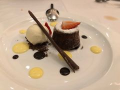 -卡佩罗意大利餐厅及酒吧Al Cappello Trattoria