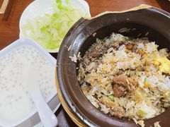 牛肉窝蛋煲仔饭-其灵紫砂煲仔饭(富莲大厦店)