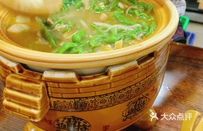 Sauce-Flavored Scissors Noodles