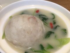 鮰鱼狮子头-品大三·南京菜(大行宫店)