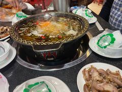 -符缸酸菜鸡(华阳店)