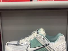 -NIKE上海青浦优选体验店