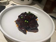 特色黑椒牛肉粒-成隆行·蟹王府(九江路店)
