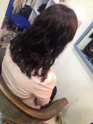 -摩力美发·烫·染·设计专业店