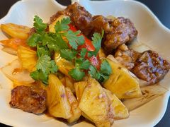 -大头虾越式风味餐厅(光明广场店)