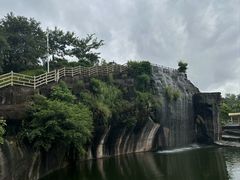 -广州莲花山旅游区