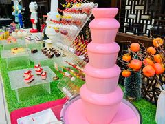 -朗丽兹自助餐厅