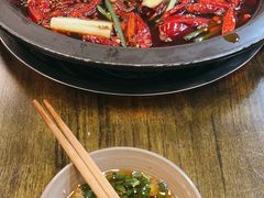 -黄潇洒老火锅(九眼桥宏济巷店)