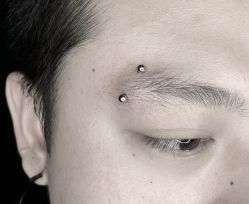 -越域刺青