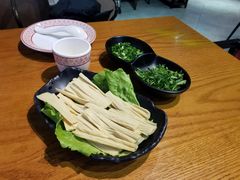 -三太子地摊烧烤·小龙虾(北蔡店)