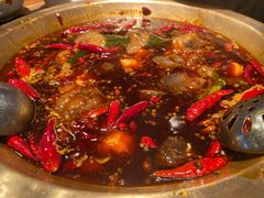 -潮火锅·麻辣牛肉火锅(观音桥方圆·LIVE店)