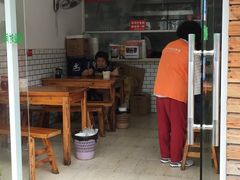 门面-许记生煎(遵义路店)