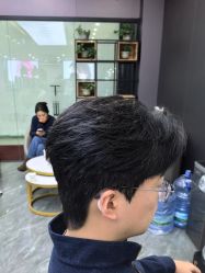 -藤野造型烫染·漂发