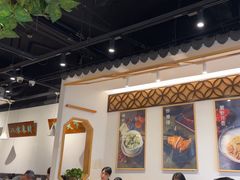 -馋三尺蟹粉小笼(人民广场店)