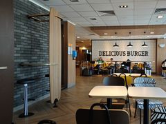-麦当劳(西站店)