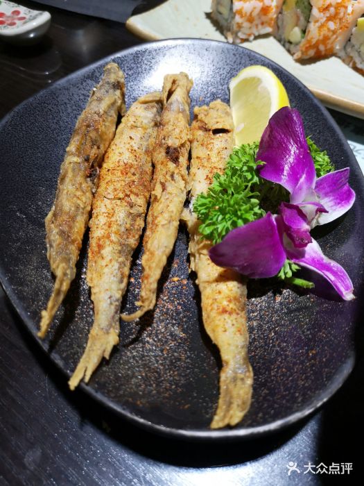 麦町刺身(金新店)炸多春鱼图片 - 第26张
