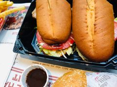 -The Habit Burger Grill 哈比特汉堡(复兴soho店)