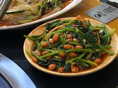 -炖四方东北铁锅炖·烧烤小龙虾(中豪国际店)