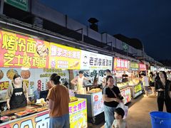 -大学城夜市大排档(凤栖路店)