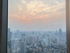 -唐拉雅秀酒店-西锦汇空中BBQ·思创餐厅