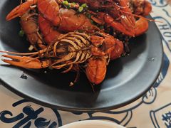 -松哥油焖大虾.小龙虾.黑鸭煲(海岸城店)