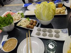 -楼外楼大刀肉传统火锅居(幸福街店)