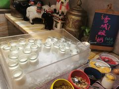 -西藏饭店·亚克·食光自助餐厅(文殊院店)