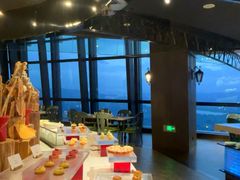 -锦厨国际自助餐厅 · 云端景观 (昆明索菲特大酒店)