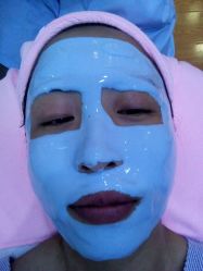 -苗方清颜专业祛痘养生