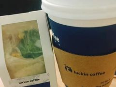 美式咖啡-luckincoffee瑞幸咖啡(东方都会大厦店)