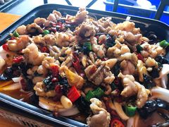 紫苏平锅牛蛙-回·龙虾铺·盆盆蟹·烧烤大排档(回龙观店)