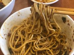 素椒杂酱-牛王庙特色面(杏苑公寓店)