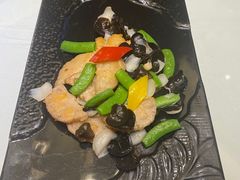 -骏莱海鲜鱼港(五角场店)