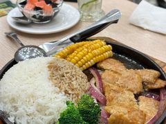 -佰搭果·广式茶餐厅(西华路店)