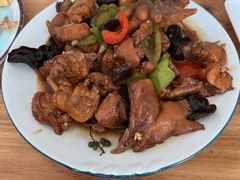 -美顺香食府鱼头老店(雪野湖店)