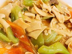 尖椒干豆腐-六顺园回族饭店(安松街店)