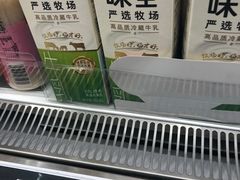 -全家便利店(宜山路站店)