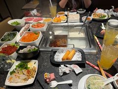 -海底捞火锅(稻河古街夜宵主题店)