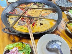 -正南齊北重庆老火锅(光华村直营店)