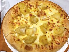 果肉榴莲比萨-达美乐比萨(岁宝民治1881店)