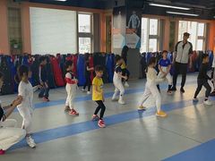 -北京众国际击剑俱乐部