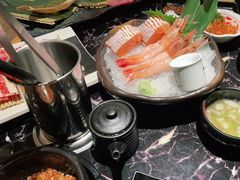 厚切三文鱼腩-龍二烧肉酒场(九亭店)