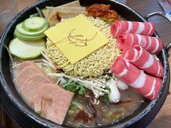 -WOW LUCKY创意韩料(龙阳广场店)