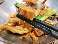 -裕记烧腊连锁餐饮(国商分店)