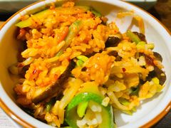 牛肉拌饭-明洞阿姨·韩式酱蟹烤肉·创意料理(三元桥店)