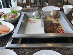 -皇城老妈·大连海鲜火锅(港湾店)